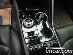 Kia K5 1.6 Turbo 2020 года из Южной Кореи