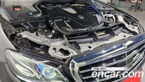 Mercedes-Benz E-Class E450 4MATIC Exclusive 2020 года из Южной Кореи