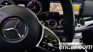 Mercedes-Benz E-Class E450 4MATIC Exclusive 2020 года из Южной Кореи