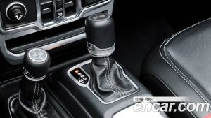 Jeep Wrangler 2.0 Overland 4Door 2021 года из Южной Кореи
