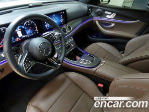 Mercedes-Benz E-Class E250 AMG Line 2023 года из Южной Кореи