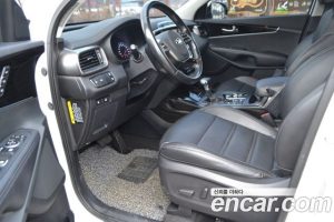 Kia Sorento Дизель 2.0 2WD 2020 года из Южной Кореи
