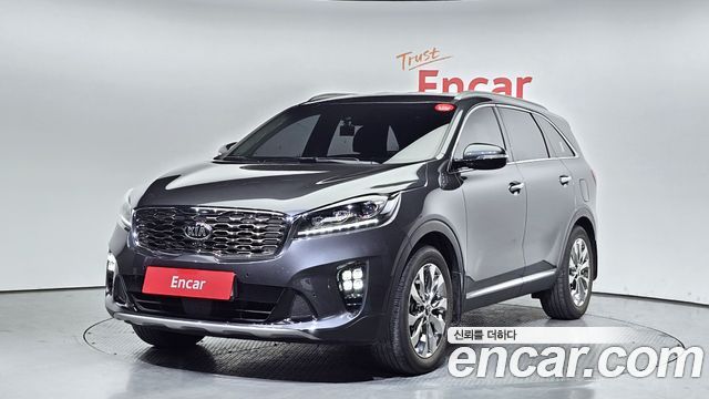 Kia Sorento Дизель 2.0 2WD 2020 года из Кореи