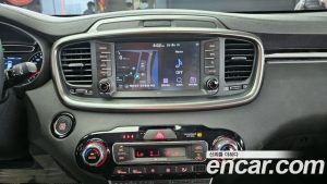 Kia Sorento Дизель 2.0 2WD 2020 года из Южной Кореи