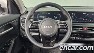 Kia Seltos Бензин 1.6 Turbo 2WD 2024 года из Южной Кореи