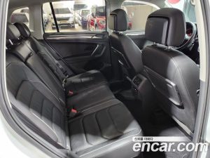 Volkswagen Tiguan 2.0 TDI Prestige 2020 года из Южной Кореи