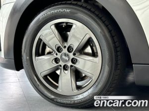 Mini Cooper 5Door CLASSIC 2023 года из Южной Кореи