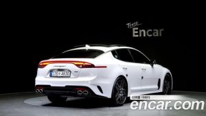Kia Stinger 2.5 AWD Meister 2021 года из Южной Кореи