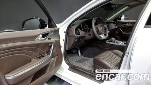 Kia Stinger 2.5 AWD Meister 2021 года из Южной Кореи