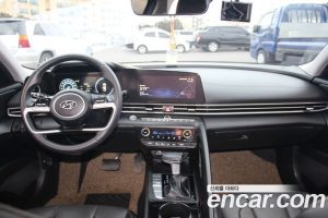 Hyundai AVANTE 1.6 2021 года из Южной Кореи