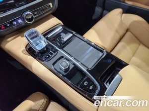 Volvo S90 T8 AWD ULTIMATE Bright 2023 года из Южной Кореи