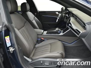 Audi A7 55 TFSI 4WD Premium 2023 года из Южной Кореи