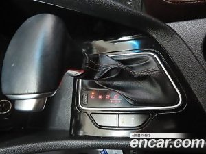 Kia Niro 1.6 HEV 2020 года из Южной Кореи