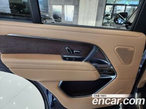 Land Rover Range Rover P530 AB LWB 2023 года из Южной Кореи