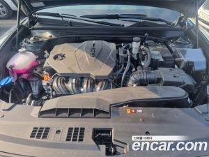 Hyundai Grandeur 2.5 Бензин 2WD 2023 года из Южной Кореи