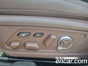 Hyundai Grandeur 2.5 Бензин 2WD 2023 года из Южной Кореи
