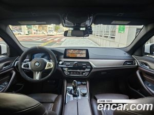 BMW 5-Series 520d M Sport Plus 2020 года из Южной Кореи
