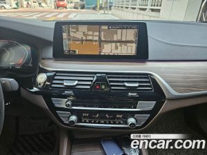 BMW 5-Series 520d M Sport Plus 2020 года из Южной Кореи