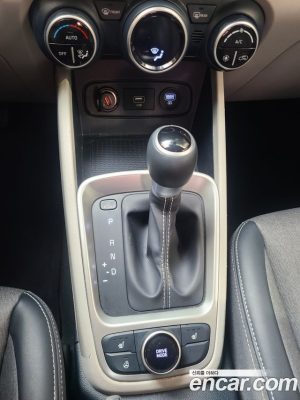 Hyundai Venue 1.6 Modern 2020 года из Южной Кореи