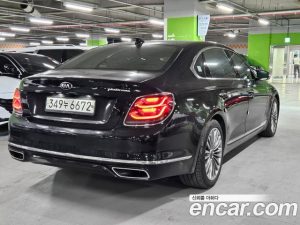 Kia K9 3.8 GDI AWD 2020 года из Южной Кореи