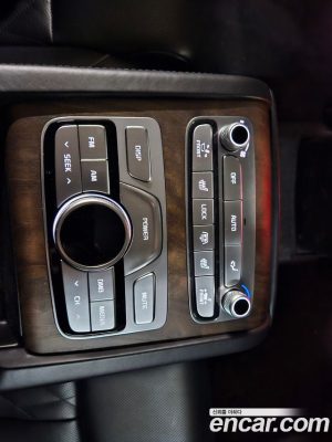 Kia K9 3.8 GDI AWD 2020 года из Южной Кореи