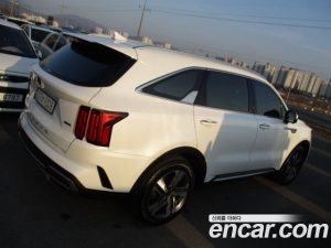 Kia Sorento HEV 1.6 2WD 2021 года из Южной Кореи