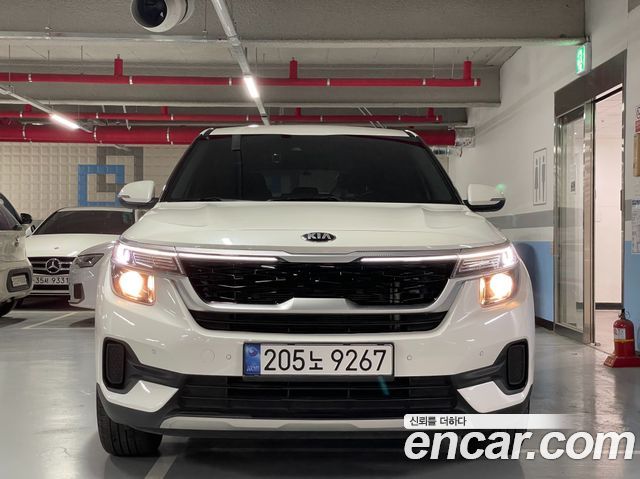 Kia Seltos Бензин 1.6 Turbo 2WD 2022 года из Кореи