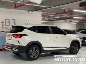 Kia Seltos Бензин 1.6 Turbo 2WD 2022 года из Южной Кореи