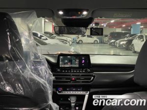 Kia Seltos Бензин 1.6 Turbo 2WD 2022 года из Южной Кореи