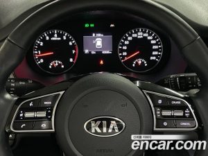 Kia Seltos Бензин 1.6 Turbo 2WD 2022 года из Южной Кореи