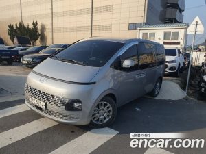 Hyundai Staria 4WD Tourer 11-Seater 2022 года из Южной Кореи