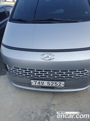 Hyundai Staria 4WD Tourer 11-Seater 2022 года из Южной Кореи