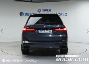 BMW X7 xDrive 40i M Sport 6인승 2021 года из Южной Кореи