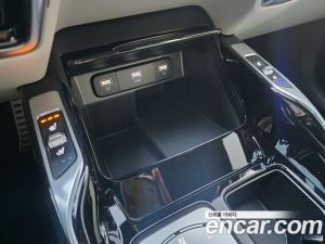 Kia Sorento HEV 1.6 2WD 2021 года из Южной Кореи