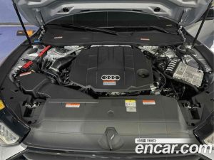 Audi A7 50 TDI 4WD Premium 2023 года из Южной Кореи