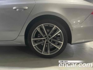 Audi A7 50 TDI 4WD Premium 2023 года из Южной Кореи