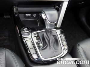 Kia Seltos Бензин 1.6 Turbo 2WD 2020 года из Южной Кореи