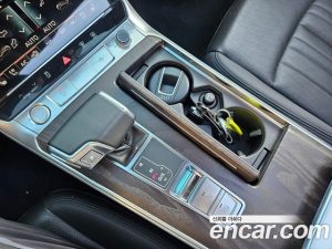 Audi A6 40 TDI Premium 2020 года из Южной Кореи