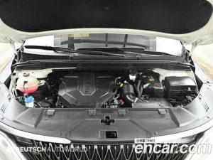 Kia Carnival 9-Seater Prestige 2021 года из Южной Кореи