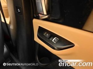 Kia Carnival 9-Seater Prestige 2021 года из Южной Кореи