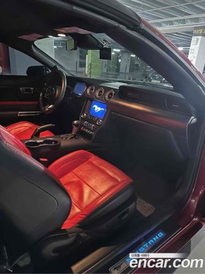 Ford Mustang Cabriolet 2020 года из Южной Кореи