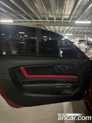 Ford Mustang Cabriolet 2020 года из Южной Кореи
