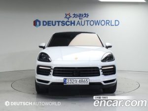 Porsche Cayenne 3.0 Coupe платина Edition 2023 года из Южной Кореи