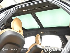 Volvo XC60 T8 Inscription 2021 года из Южной Кореи