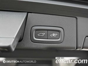 Volvo XC60 T8 Inscription 2021 года из Южной Кореи
