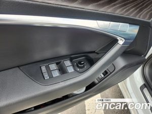 Audi A6 40 TDI 2020 года из Южной Кореи