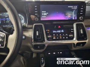 Kia Sorento HEV 1.6 2WD 2021 года из Южной Кореи