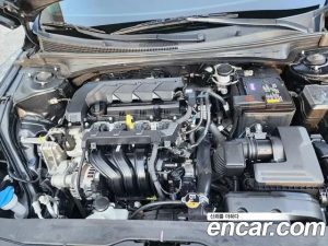 Hyundai AVANTE 1.6 2021 года из Южной Кореи