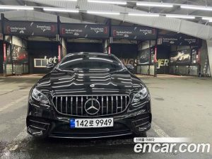 Mercedes-Benz E-Class E220d Coupe 2020 года из Южной Кореи