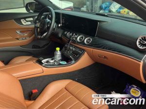 Mercedes-Benz E-Class E220d Coupe 2020 года из Южной Кореи